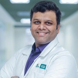 Dr Madhu K Yarlagadda Spine Surgeon Apollo Cancer Chennai